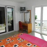 In With Sea View, Terrace, Air Conditioning Wifi 3812-5 아파트